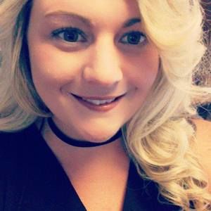 Meet your Posher, Leah